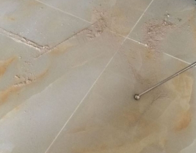 夏津瓷砖空鼓维修公司分享粘合剂选择不当在瓷砖铺贴过程中可能导致以下问题